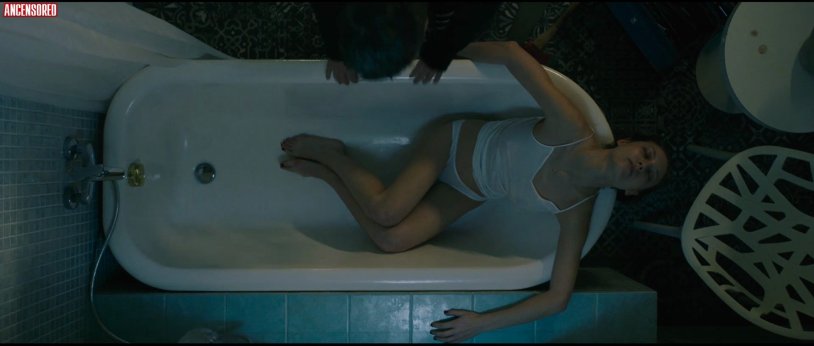 Siberian Julia Toples