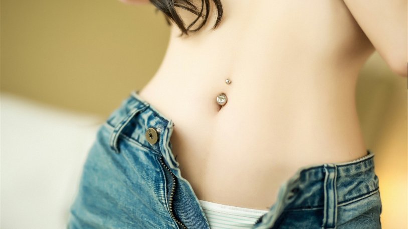 Tattooed pregnant women