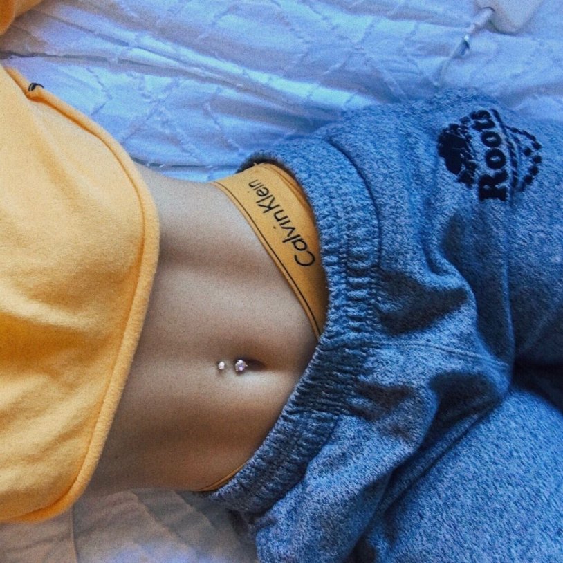 Suspension on the stomach