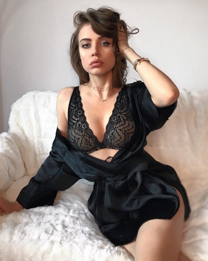 Xxxenia video with her