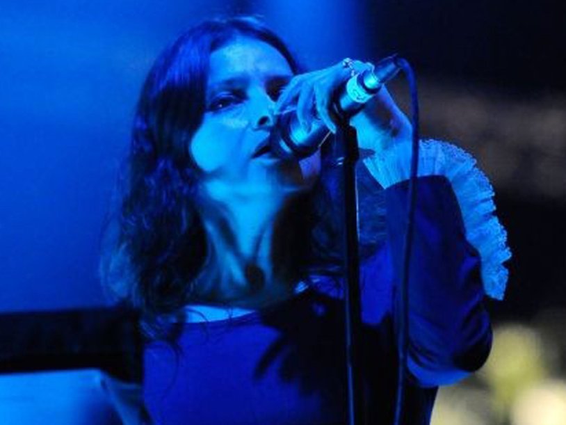Mazzy Star Into Dust
