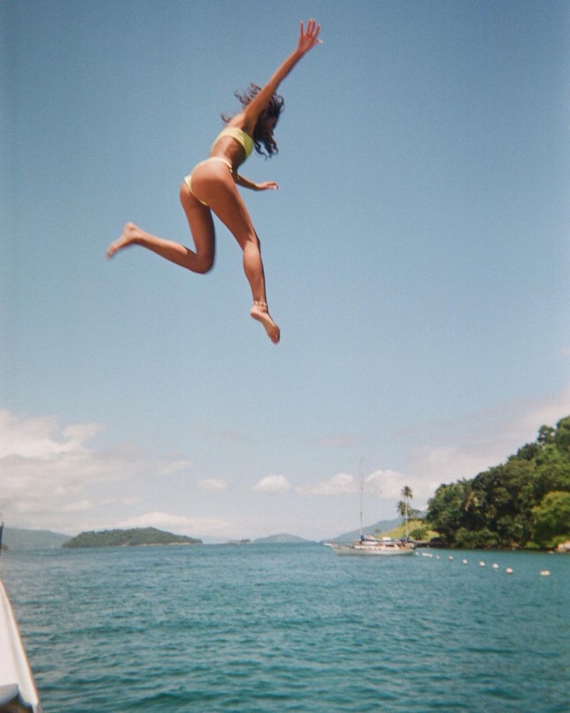 Bruna Marquezine and Ana de Armas