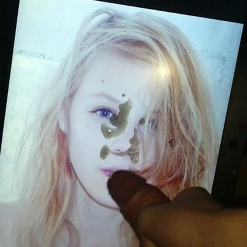 Chloe Grace Motz Cum Tribute