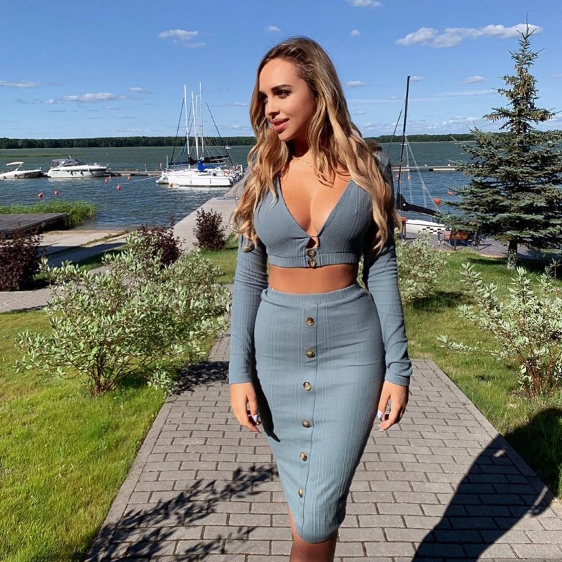 Isabella Castillo Earth of Kings