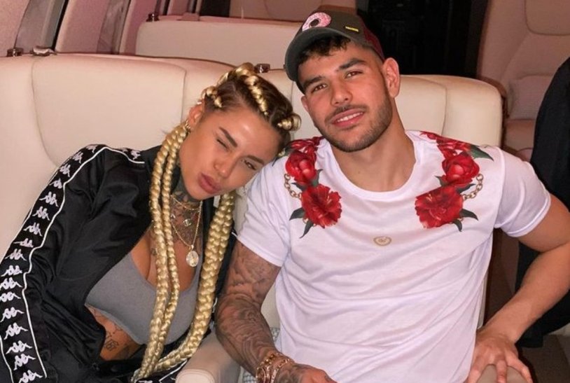 Zoe Christopholi is hot