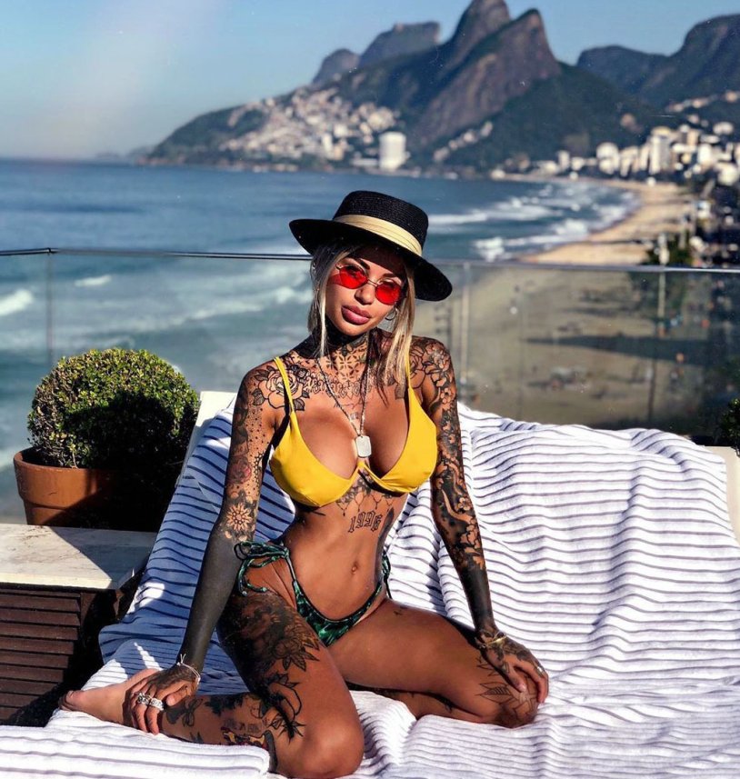 Zoe Christopholi drain