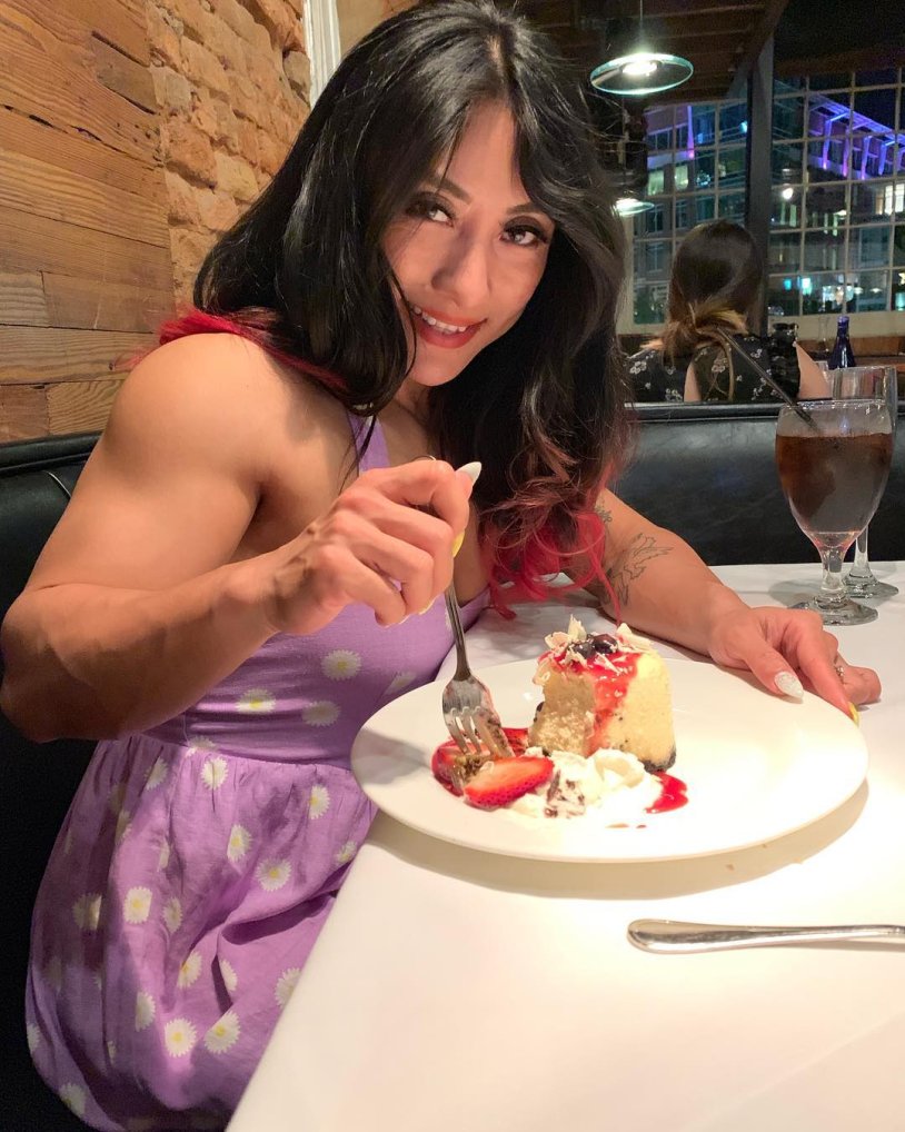 Olivia Bian Muscleangels