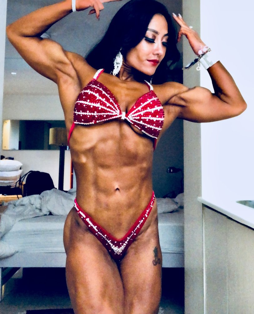 Keyda Alvesh Naked photos