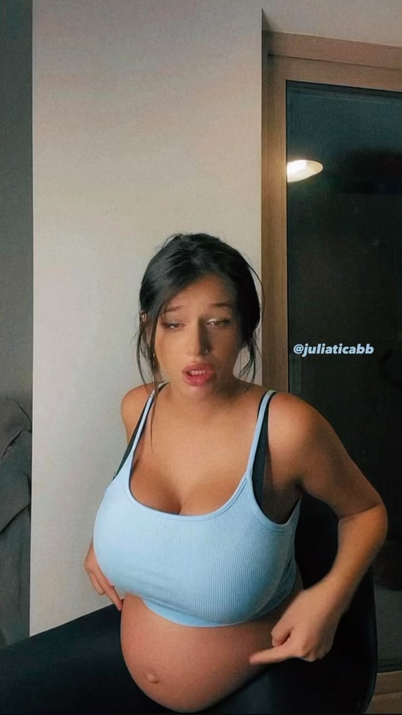 Julia denis @juliaticaofficial breasts