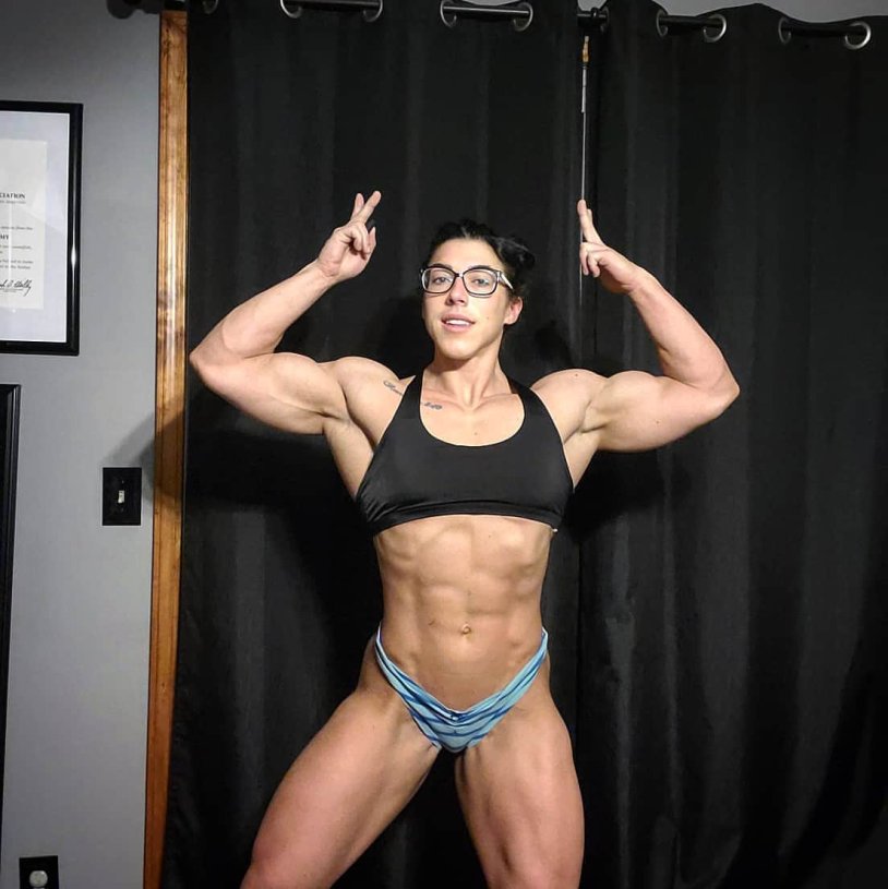 Shannon Elizabeth American pie 1999