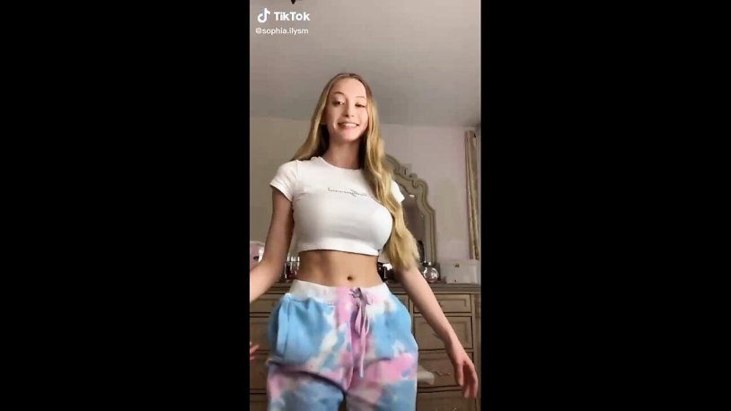 Tik tok Girl with big breasts