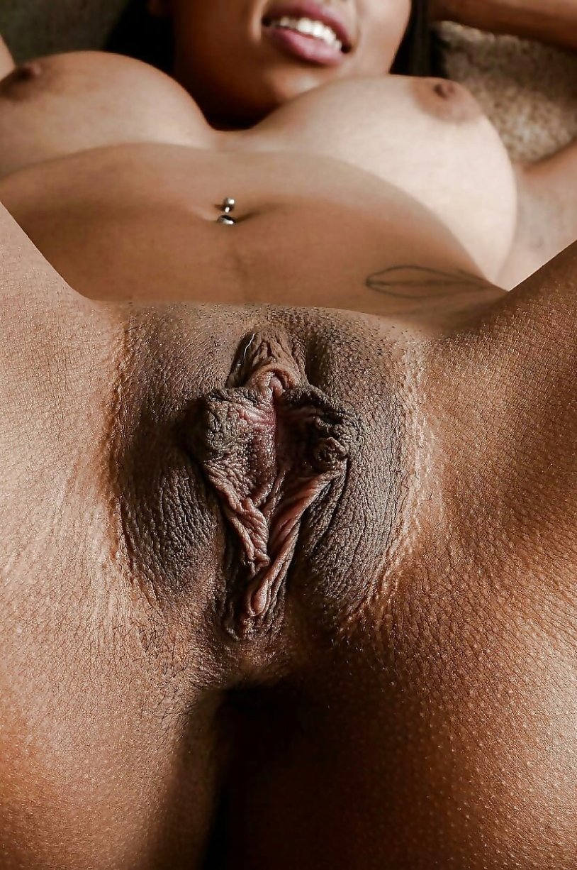 Dominica Chibova 2021 Vagina