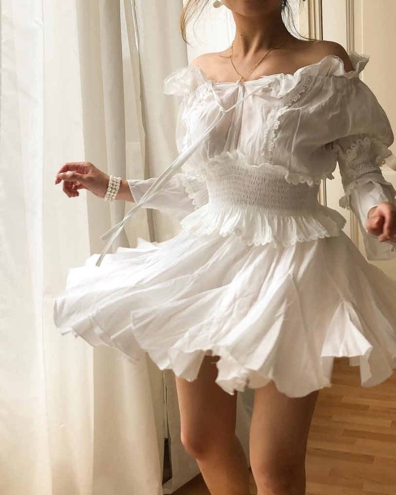 Summer dress aesthetics