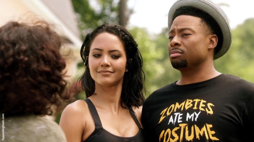 Tristin Mayice in underwear