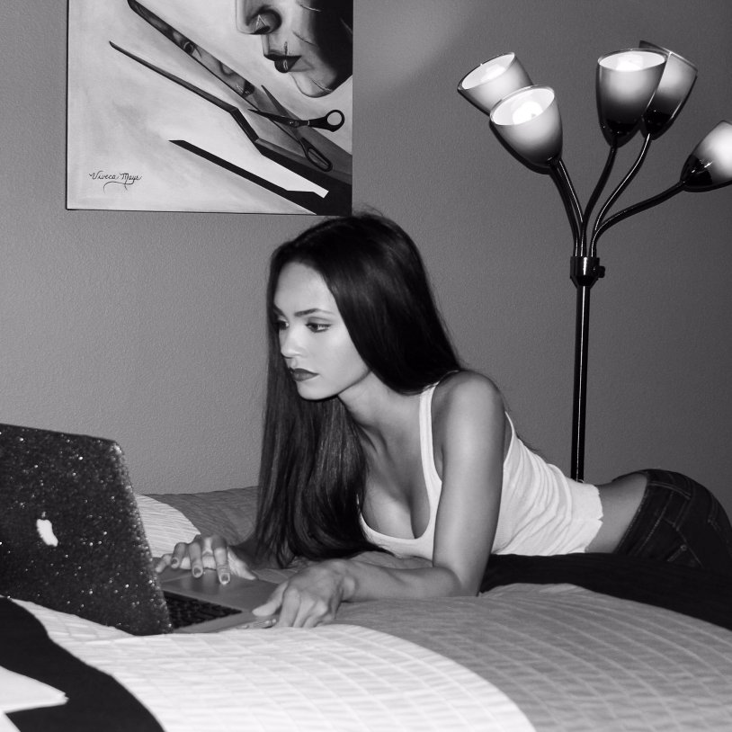 Tristin Mayice in underwear