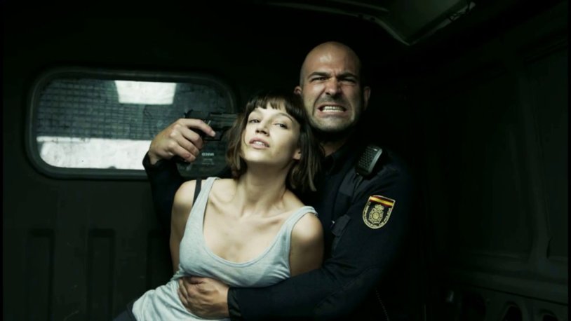 Ursula Korberro Paper House Pla