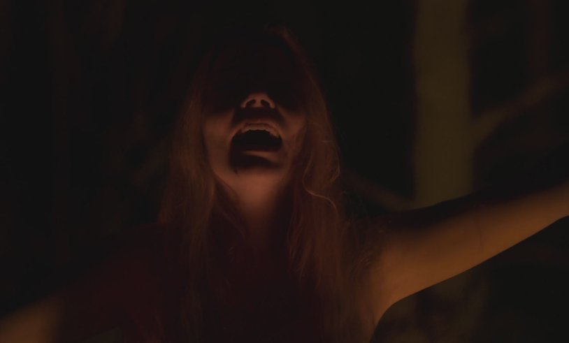 Anya Taylor Joy Split boobs