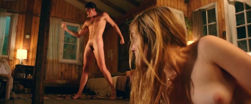 Annika Boron model naked