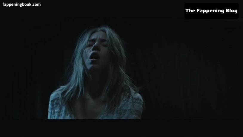 Banshee Lily Simmons