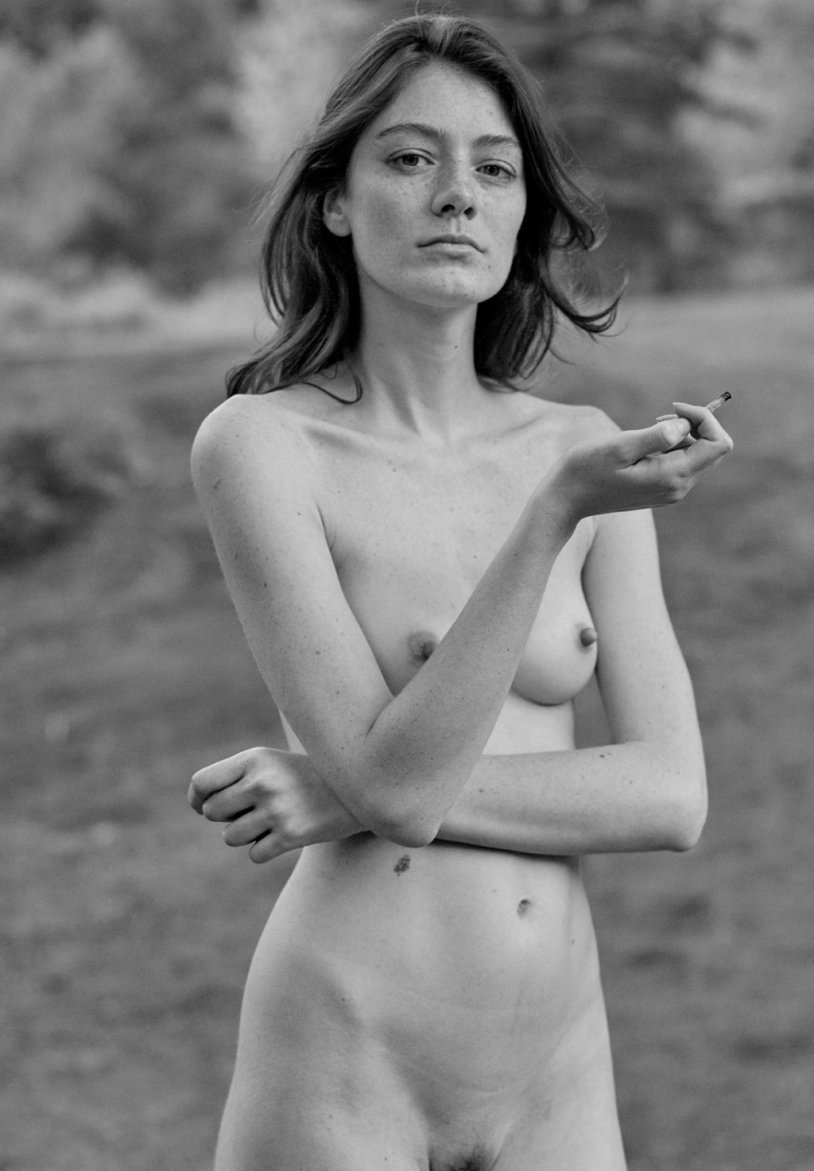 Kamrin Menheim is bare