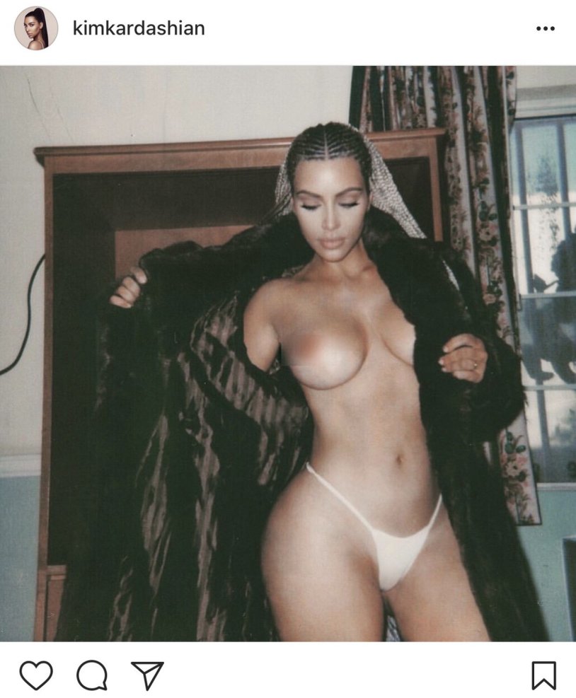 Kim Kardashian (Kim Kardashian) Naked