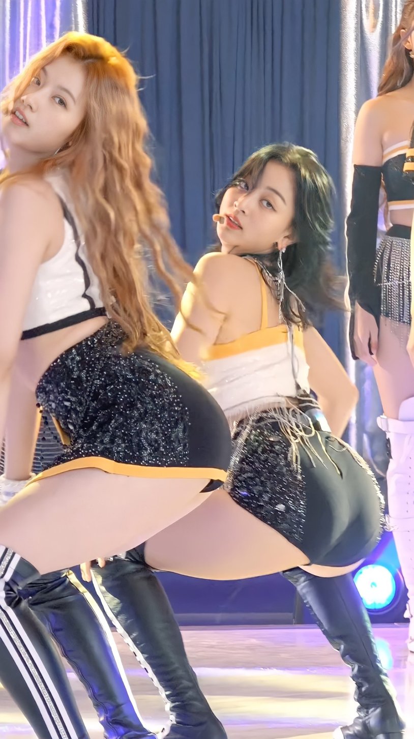 Momo Twice FAP