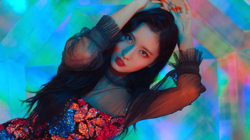 Hirai Momo Fake and True