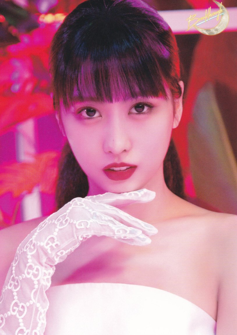 Twice Breakthrough Momo