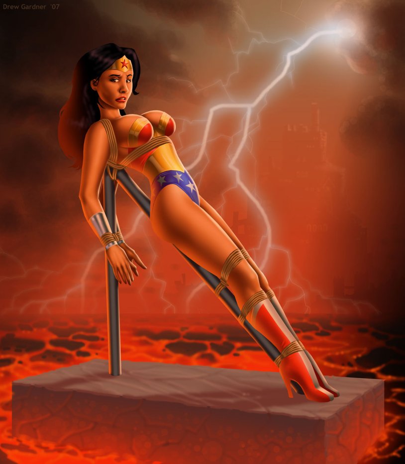 Porn actress Linzi Drew