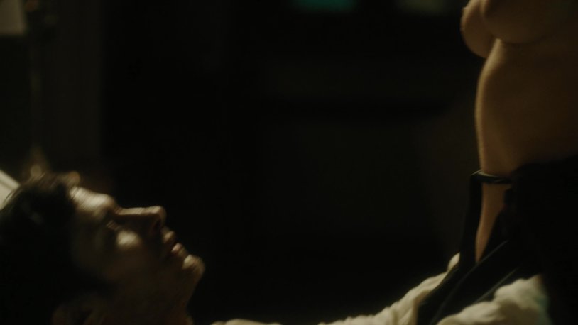 Fatal woman Erotic scene