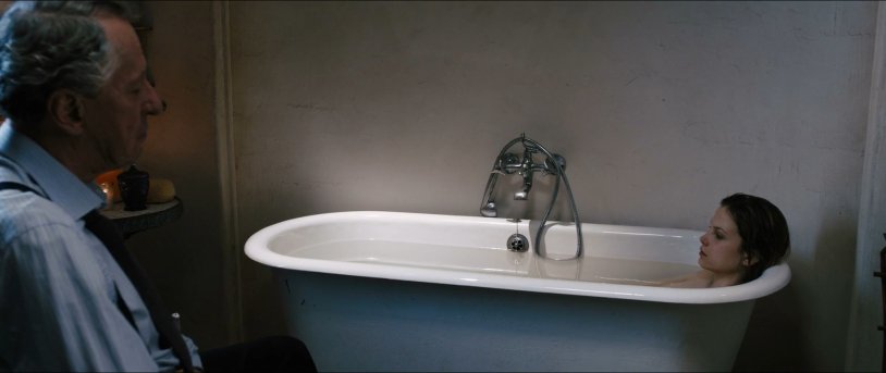 Sylvia Hux Koroleva Kane