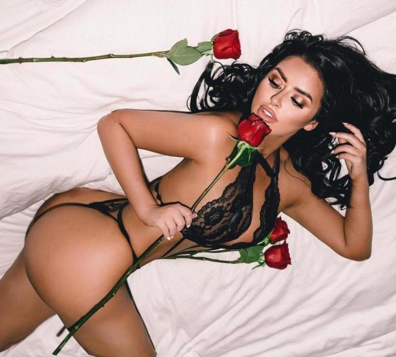 Abigail Ratchford 18