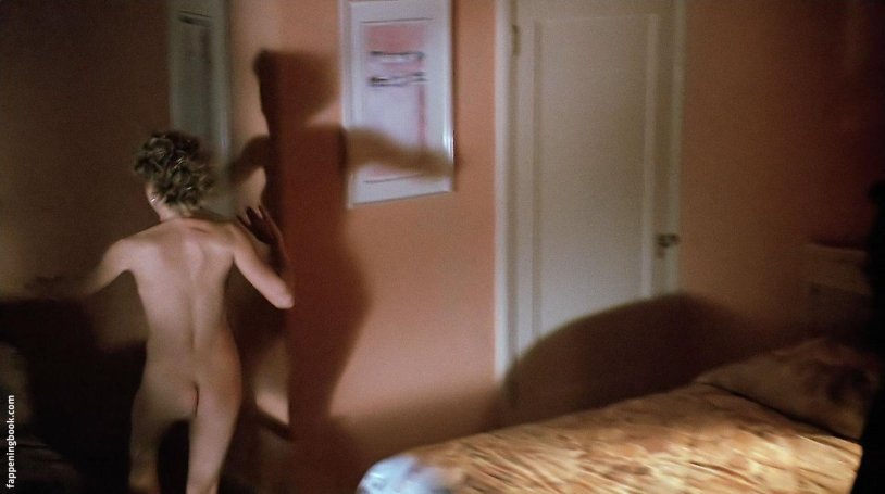 Annette Bening Erotic