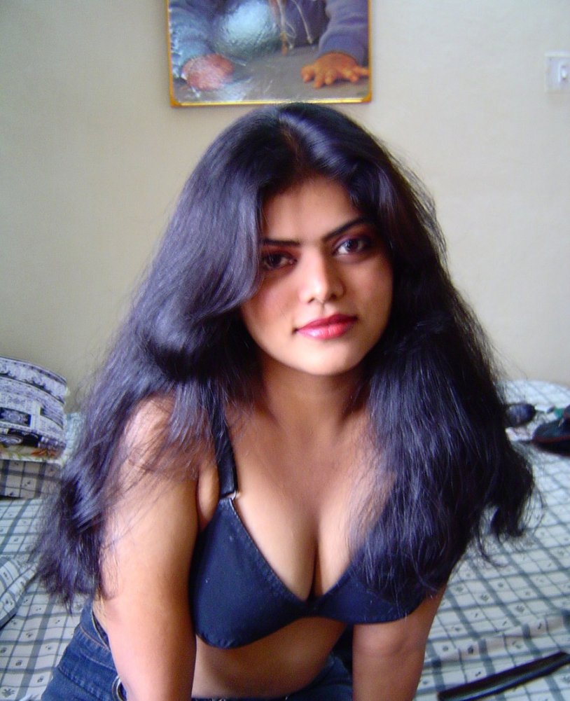 Helga Snokety 2018 Wallp Nude