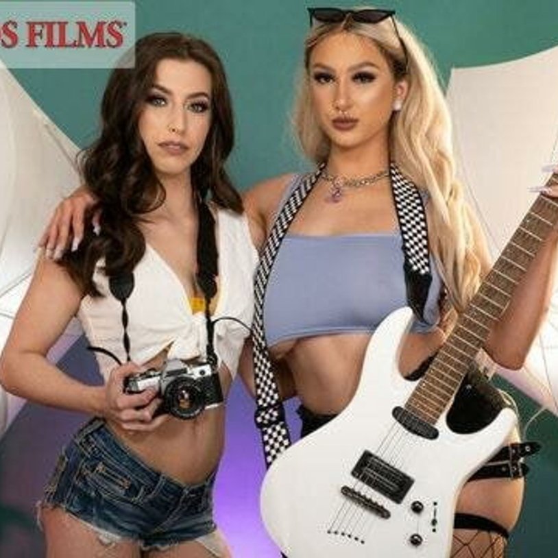 Skylar Voks Big Tits