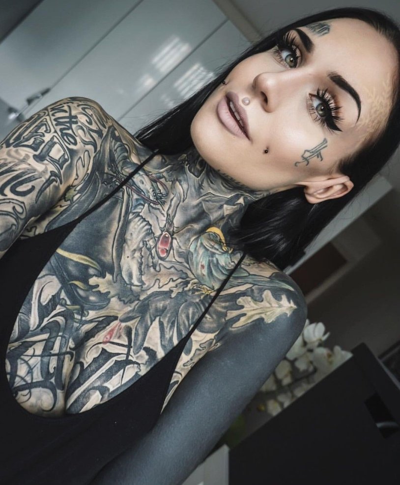 Tattoo model with tattoo vegan