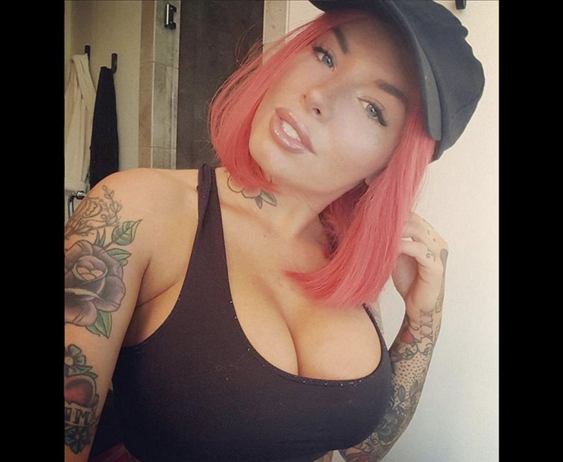 Transgender Amelia Malthepe