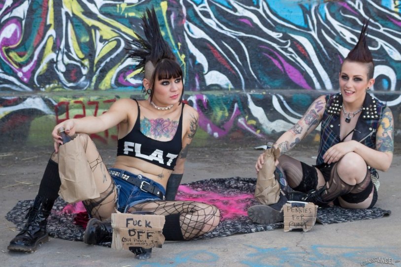 Amelia Maltepe Trans