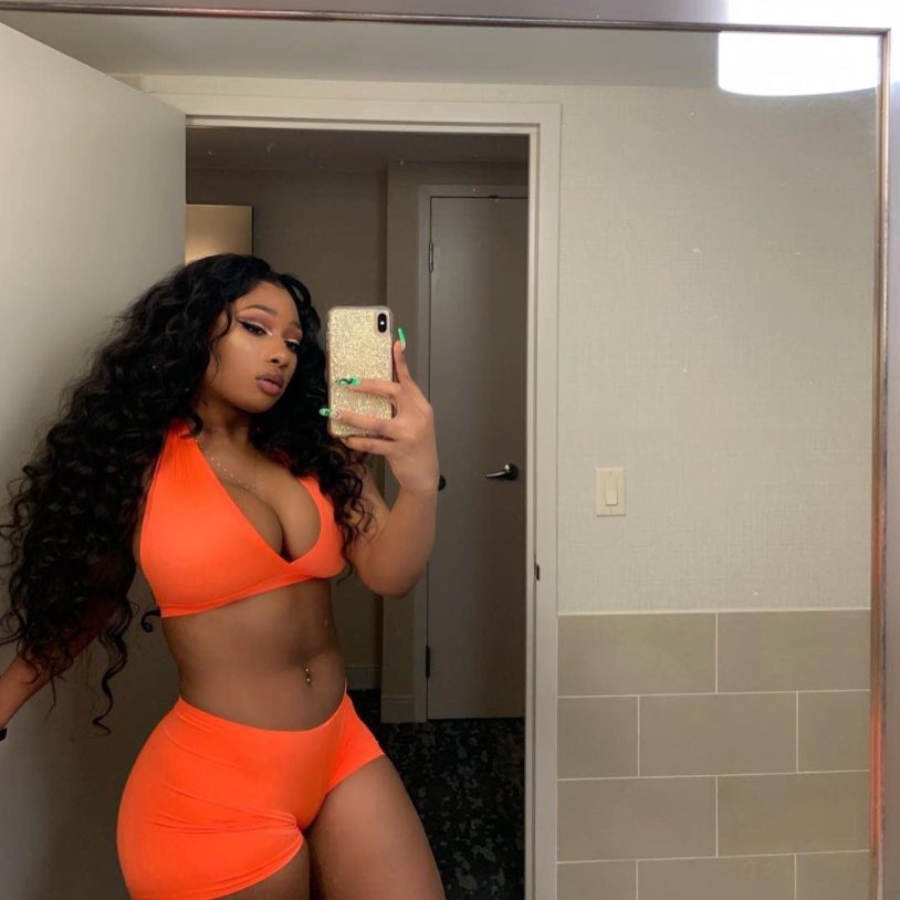 Eboni Brown Shugar Selfi