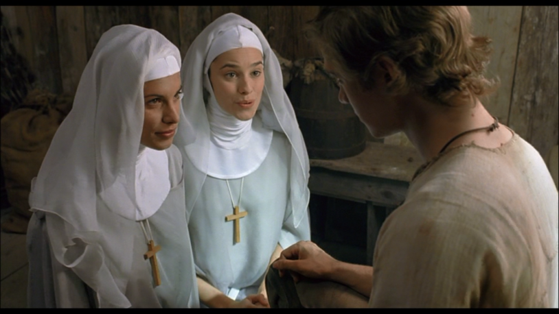 Elizabeth Canalis is naked