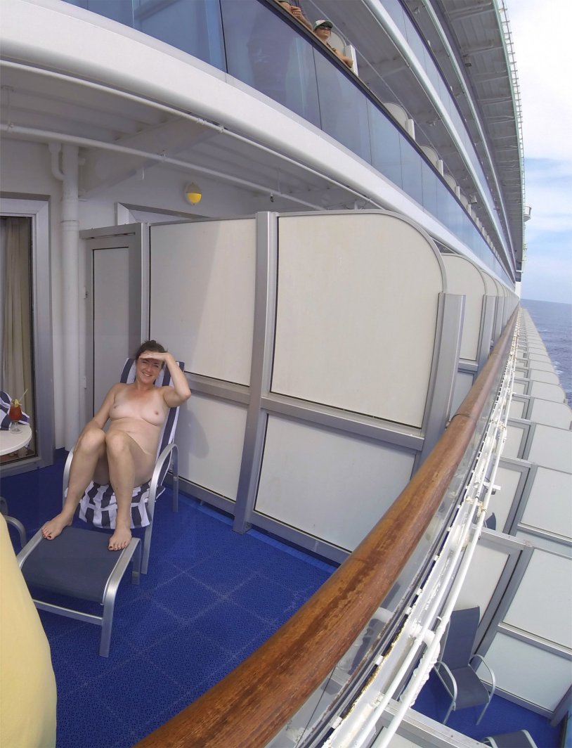 Girls naked on a yacht