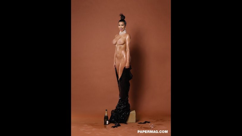 Kim Kardashian pregnant naked