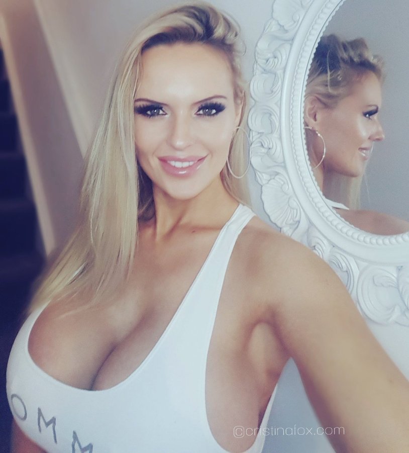 Nikki Hanstman Digital Playground