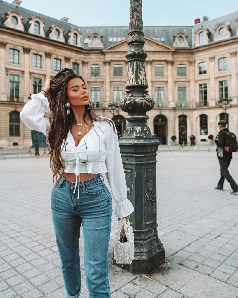 Adele Grisoni Instagram