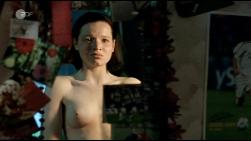 Carolina Herfurt boobs