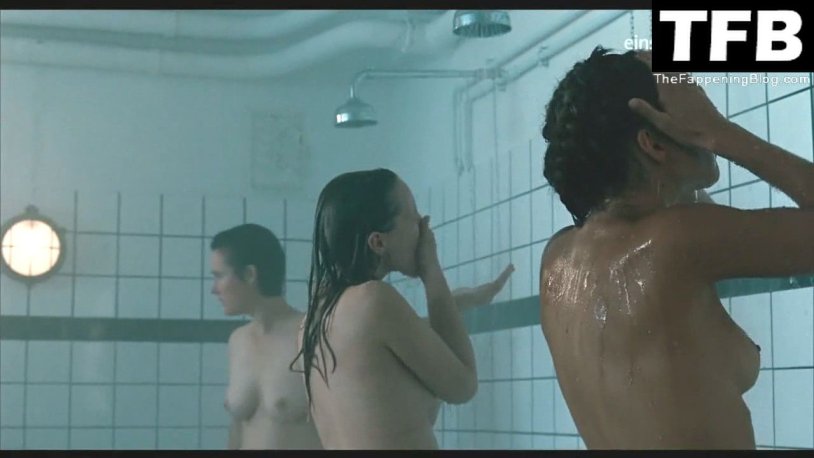 Carolina Herfurt Naked