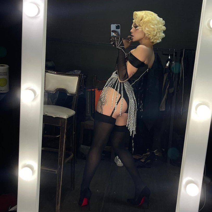 Nastya Ivleeva Cobra