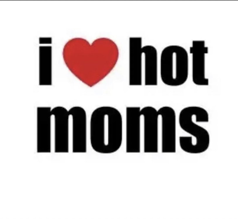 I Love Hot Moms