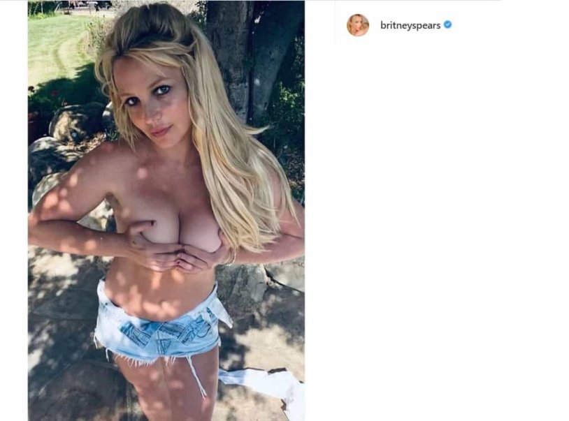 Britney Spears Topless