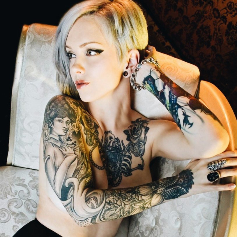 American model Sarah X Mills